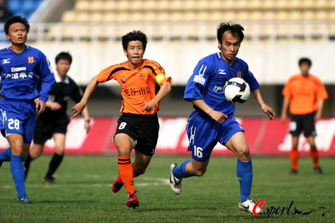 当一名前锋 当一名前锋